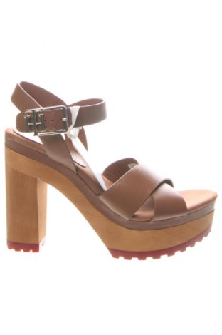 Sandalen Tommy Hilfiger, Größe 37, Farbe Braun, Preis 152,99 €