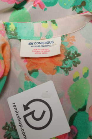 Pulover cu nasturi pentru copii H&M, Mărime 5-6y/ 116-122 cm, Culoare Multicolor, Preț 78,07 Lei