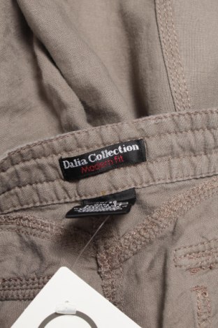 Дамски панталон Dalia, Размер M, Цвят Кафяв, Цена 22,00 лв.