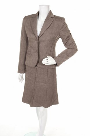 Γυναικείο κοστούμι Hennes, Μέγεθος M, Χρώμα Καφέ, Πολυεστέρας, Τιμή 18,93 €