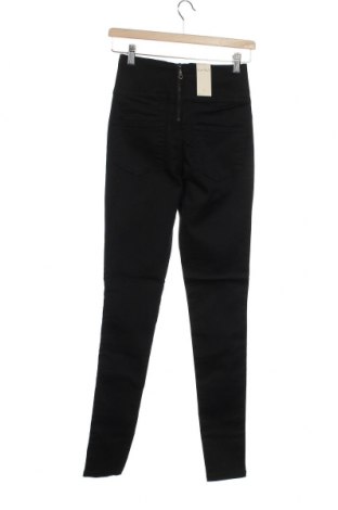 Дамски панталон Pieces, Размер XS, Цвят Черен, Цена 21,76 лв.