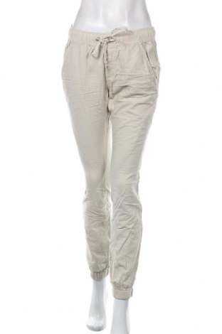 Дамски панталон Q/S by S.Oliver, Размер M, Цвят Бежов, 55% лен, 45% памук, Цена 45,87 лв.