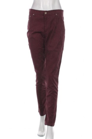 Damskie spodnie SMF, Rozmiar L, Kolor Czerwony, 98% bawełna, 2% elastyna, Cena 101,69 zł