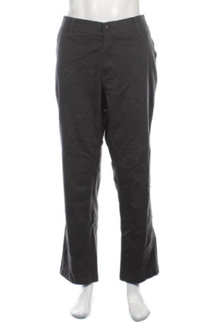 Мъжки панталон Dockers, Размер XL, Цвят Сив, 96% памук, 4% еластан, Цена 13,60 лв.