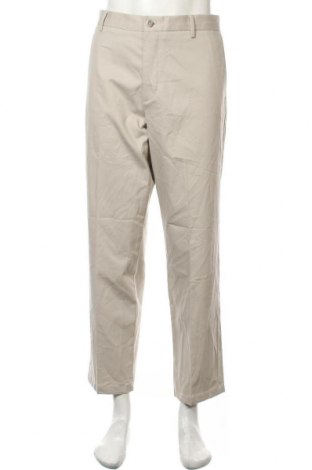 Мъжки панталон Dockers, Размер XL, Цвят Бежов, 98% памук, 2% еластан, Цена 15,44 лв.