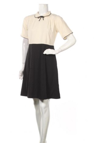 Φόρεμα Molly Bracken, Μέγεθος M, Χρώμα  Μπέζ, Πολυεστέρας, Τιμή 35,24 €