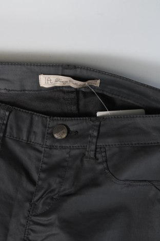 Γυναικείο παντελόνι LFT, Μέγεθος XS, Χρώμα Γκρί, Τιμή 23,51 €