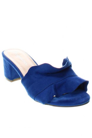 Pantofle, Velikost 37, Barva Modrá, Cena  479,00 Kč