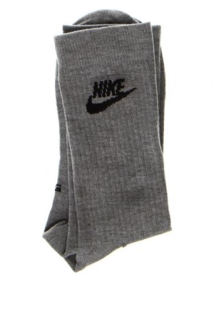 Чорапи Nike, Размер M, Цвят Сив, Цена 24,00 лв.