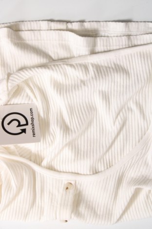Дамска блуза, Размер S, Цвят Бял, Цена 19,00 лв.