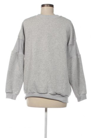 Damen Shirt, Größe M, Farbe Grau, Preis 13,22 €