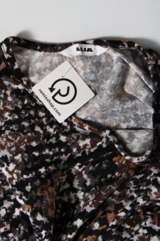 Дамска блуза Alia, Размер XXL, Цвят Многоцветен, Цена 13,49 лв.