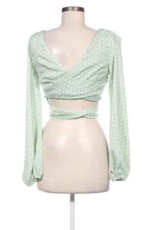 Дамска блуза Anika Teller x NA-KD, Размер M, Цвят Зелен, Цена 15,68 лв.