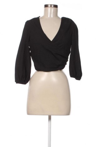 Γυναικεία μπλούζα Bershka, Μέγεθος M, Χρώμα Μαύρο, Τιμή 1,76 €