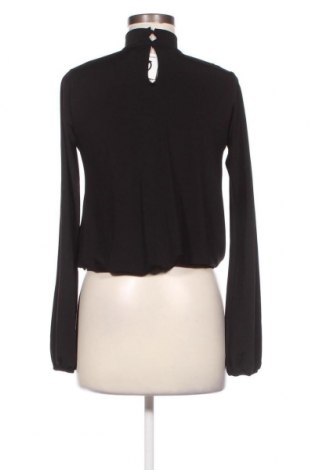 Damen Shirt Bershka, Größe L, Farbe Schwarz, Preis 3,89 €