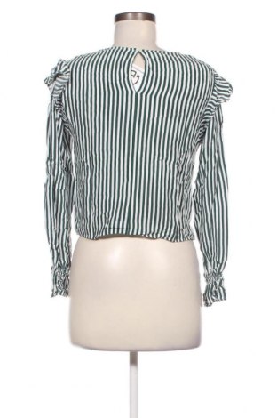 Γυναικεία μπλούζα Bershka, Μέγεθος S, Χρώμα Πολύχρωμο, Τιμή 4,37 €