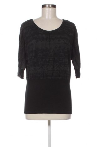 Γυναικεία μπλούζα Blind Date, Μέγεθος M, Χρώμα Πολύχρωμο, Τιμή 1,76 €