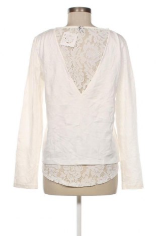 Γυναικεία μπλούζα Blind Date, Μέγεθος M, Χρώμα Λευκό, Τιμή 4,00 €