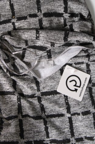 Γυναικεία μπλούζα Canda, Μέγεθος S, Χρώμα Γκρί, Τιμή 4,11 €