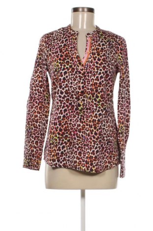 Γυναικεία μπλούζα Emily Van den Bergh, Μέγεθος XS, Χρώμα Πολύχρωμο, Τιμή 37,11 €