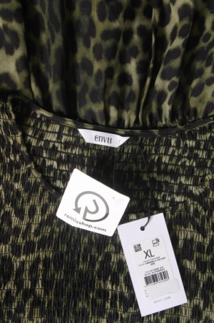 Γυναικεία μπλούζα Envii, Μέγεθος XL, Χρώμα Πράσινο, Τιμή 5,57 €