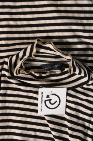Γυναικεία μπλούζα F&F, Μέγεθος M, Χρώμα Πολύχρωμο, Τιμή 4,57 €