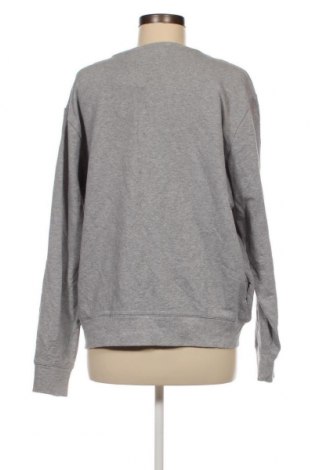 Γυναικεία μπλούζα FILA, Μέγεθος L, Χρώμα Γκρί, Τιμή 10,76 €