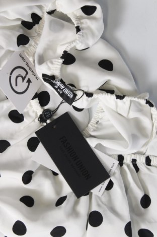 Γυναικεία μπλούζα Fashion Union, Μέγεθος M, Χρώμα Λευκό, Τιμή 7,79 €
