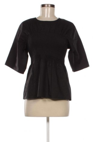 Γυναικεία μπλούζα Gestuz, Μέγεθος M, Χρώμα Μαύρο, Τιμή 23,20 €