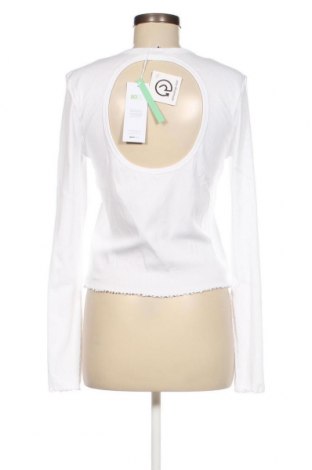 Дамска блуза Gina Tricot, Размер XL, Цвят Бял, Цена 11,60 лв.