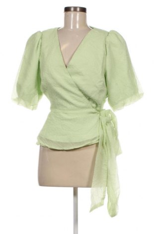 Γυναικεία μπλούζα Gina Tricot, Μέγεθος L, Χρώμα Πράσινο, Τιμή 18,56 €