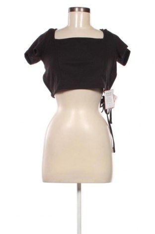 Γυναικεία μπλούζα Glamorous, Μέγεθος M, Χρώμα Λευκό, Τιμή 5,57 €