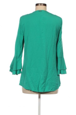 Дамска блуза Guess, Размер L, Цвят Зелен, Цена 21,95 лв.