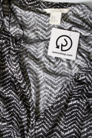 Γυναικεία μπλούζα H&M, Μέγεθος M, Χρώμα Πολύχρωμο, Τιμή 1,76 €