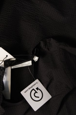 Дамска блуза In Wear, Размер XS, Цвят Черен, Цена 48,96 лв.