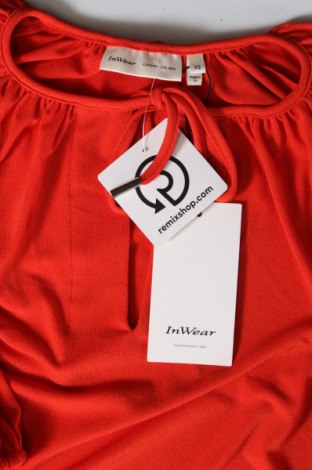 Damen Shirt In Wear, Größe XS, Farbe Rot, Preis € 15,77