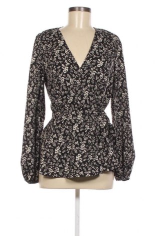 Дамска блуза In the style, Размер S, Цвят Черен, Цена 12,40 лв.