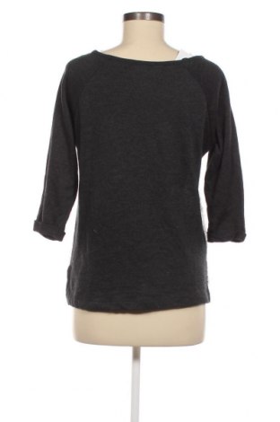 Γυναικεία μπλούζα Jessica Simpson, Μέγεθος S, Χρώμα Γκρί, Τιμή 5,20 €