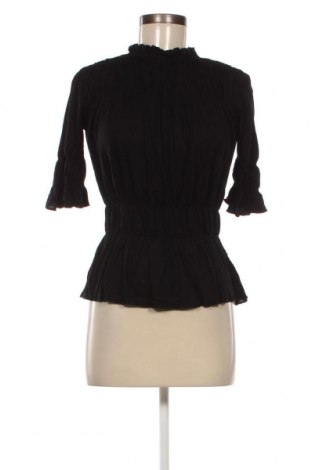 Дамска блуза Lindex, Размер XS, Цвят Черен, Цена 6,20 лв.