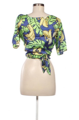 Дамска блуза Love Moschino, Размер M, Цвят Многоцветен, Цена 198,34 лв.