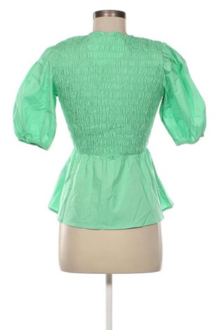 Дамска блуза Minimum, Размер S, Цвят Зелен, Цена 35,70 лв.