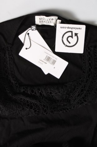 Γυναικεία μπλούζα Molly Bracken, Μέγεθος S, Χρώμα Μαύρο, Τιμή 6,31 €