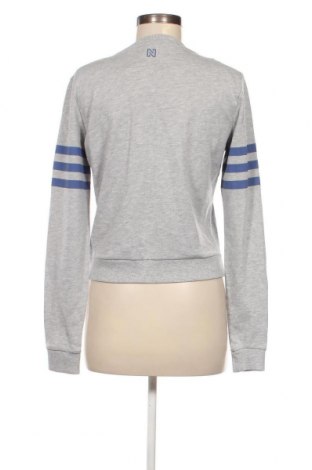Damen Shirt Nikkie, Größe S, Farbe Grau, Preis 13,45 €