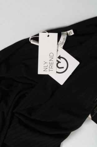 Γυναικεία μπλούζα Nly Trend, Μέγεθος XS, Χρώμα Μαύρο, Τιμή 6,55 €