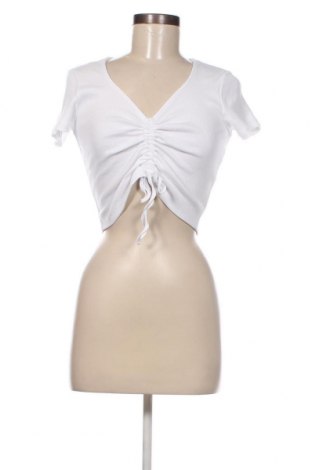 Дамска блуза ONLY, Размер L, Цвят Бял, Цена 14,00 лв.