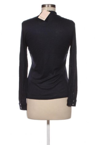 Дамска блуза Orsay, Размер M, Цвят Син, Цена 31,00 лв.