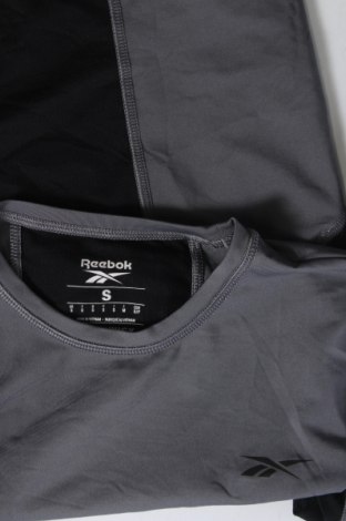 Damen Shirt Reebok, Größe S, Farbe Grau, Preis 20,18 €