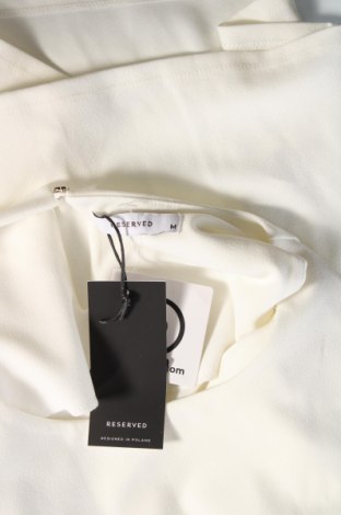 Γυναικεία μπλούζα Reserve, Μέγεθος M, Χρώμα Λευκό, Τιμή 23,97 €