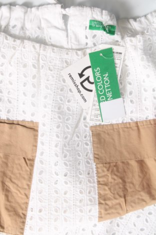 Γυναικεία μπλούζα United Colors Of Benetton, Μέγεθος M, Χρώμα Λευκό, Τιμή 37,11 €