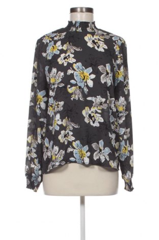 Γυναικεία μπλούζα VILA, Μέγεθος S, Χρώμα Πολύχρωμο, Τιμή 2,45 €